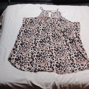 NWT  Ninexis women's sleeveless top size XL
